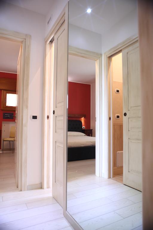 Sweet Appartment Di Guido Peschiera del Garda Quarto foto
